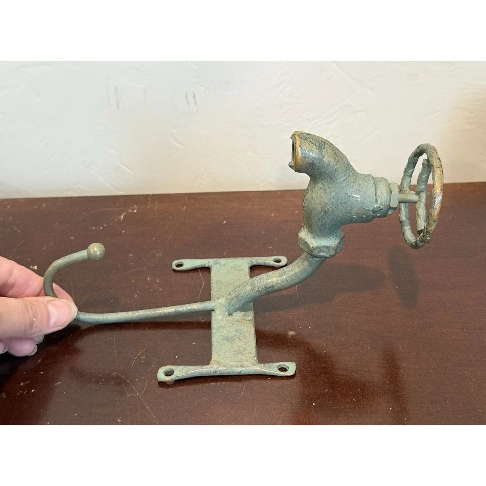 COOL WATER SPIGOT  FOUNTAIN COAT‎ HANGER BARN FARM FOLK ART